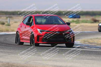 media/Sep-20-2025-Extreme Speed (Sat) [[1fcc23683c]]/Orange (Mid Intermediate)/Session 2 (Sunrise)/